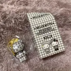ハローキティ シークレットマスコットチャーム 千鳥格子 タイニーチャム