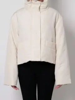 EMODA アイボリー ハイネックブルゾン