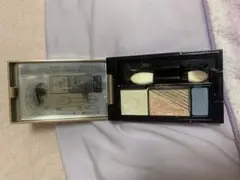 マキアージュ　アイシャドウ　限定色