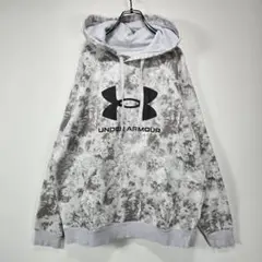 UNDER ARMOUR　総柄　フーディー　パーカー　L　ビッグロゴ　古着コーデ