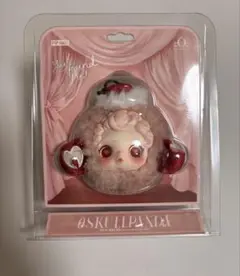 POP MART スカルパンダ　イヤホンケース