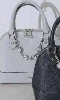 pium ビジュー付きpiumモノグラムミニバッグ　ブルーグレー