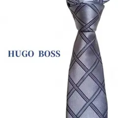 美品　HUGO BOSS ヒューゴボス　ネクタイ　シルク　イタリア製　チェック柄のサムネイル