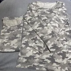 UNIQLOヒートテック 長袖　アンダーシャツ 迷彩柄 150 ２枚セット