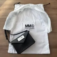 s*u様 mm6ミニポシェットMM6 Margiela メゾンマルジェラ ショル - メルカリ