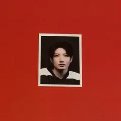 TREASURE ジュンギュ シーグリ 2025 証明写真