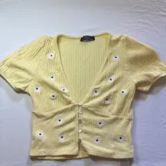 Bershka デイジー刺繍トップス イエロー カーディガン ボレロのサムネイル