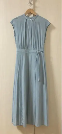 オペークドットクリップ　ブルーワンピース