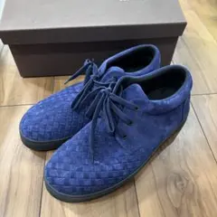 BOTTEGA VENETA イントレチャート スエード スニーカー ブルーのサムネイル