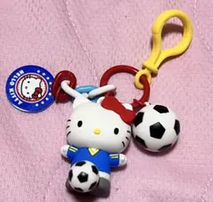美品★Sanrioサンリオ　キティ　サッカー　キーホルダー　韓国