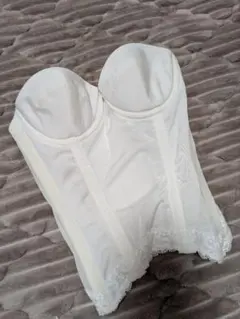 ブライダルインナー　ワコール　ホワイト レース付き B65