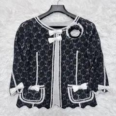 ノコオーノ　ノーカラー　プリーツジャット　スパンコール　リボン ノコオーノ ノーカラー プリーツジャット スパンコール リボン