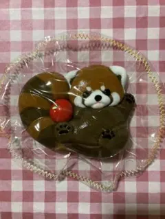 レッサーパンダ　スクイーズ　海外スクイーズ　アニマル　りんご