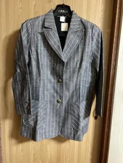 2070.未使用☆テーラードジャケット☆グレー系☆サイズM