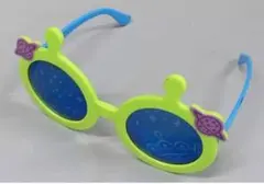 リトルグリーンメン　ディズニーのサングラス