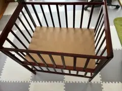 木製ミニベビーベッド マットレス付きのサムネイル