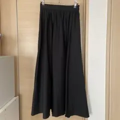 お値下げトゥモローランド黒ギャザーロングさスカート