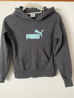 プーマ　パーカー　Ｍサイズ　チャコールグレー