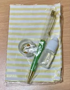 Item thumbnail for item 0c6f4352-e19f-4ad5-9e61-c79af218acbf