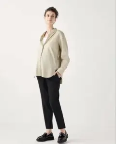 ユニクロ　スマートアンクルマタニティパンツ