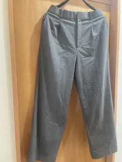UNIQLO タックワイドパンツ Lサイズ