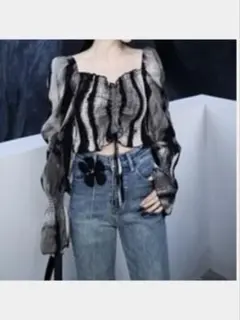 JUEMI Marble Cache-coeur Knit Top - メルカリ