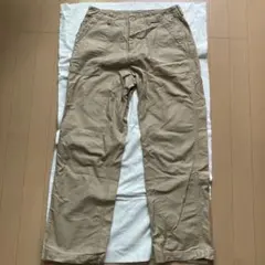 アーノルドパーマー ベージュ カジュアルパンツ ベイカーパンツ カーゴパンツのサムネイル