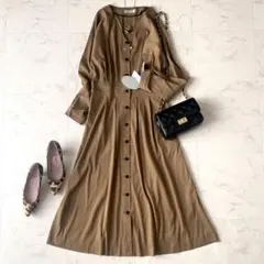 新品☆ダーマコレクション タック フレアワンピース Vネック Aライン 13AR