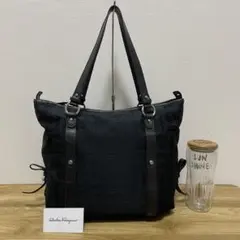 《美品》Ferragamo（フェラガモ）キャンパス×レザー ハンドバッグ 黒