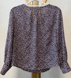 BEAUTY&YOUTH 花柄 長袖ブラウス ネイビー