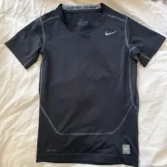 Nike Pro Combat Dri-FIT アンダーシャツ かキッズ　M
