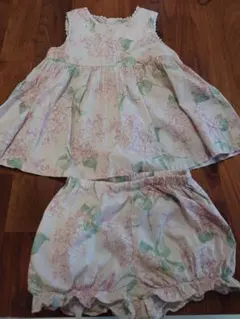 3/16限定値下げ　Tartine et Chocolat　ワンピース　80cm