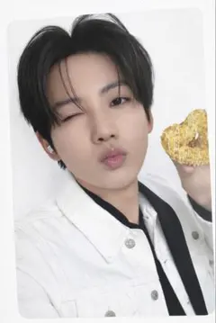 TREASURE はぴだんぶい カフェ トレカ ジュンギュ 東京