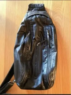 SAN263-1 LEATHER SLING BAG / BLK - メルカリ