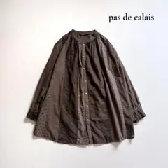 pas de calais パドカレ ドット刺繍ブラウス コットン A128のサムネイル