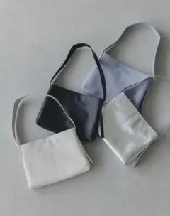 本革 ショルダーバッグ