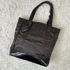 Item thumbnail for item f6405956-5f34-4a3a-bff3-936fed3782fd