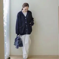 美品⭐︎bluelea(ブルレア)ジャガードブラウス　ネイビー Amazon.co.jp: bluelea ブルレア × VERY ジャガードブラウス