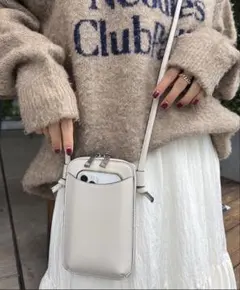 Discoat ライトグレー ショルダーバッグ