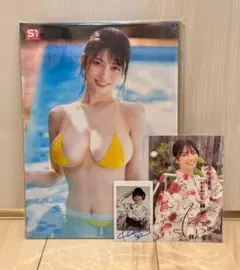 瀬戸環奈】直筆サイン入りチェキ 脇見せ 水着ver.&L版生写真 - メルカリ