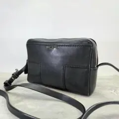【良品】トリーバーチ ショルダーバッグ カメラバッグ ダブルジップ レザー