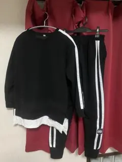 ブラックセットアップ　ジャージ　Sサイズ