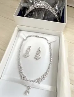 美品 LoveTiara ティアラ ピアス ネックレス 3点セット シルバー