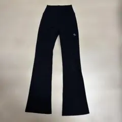 ブラックフレアパンツ