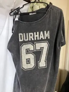 オフショルダー グレー Tシャツ