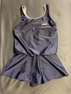 も*こ様 【美品】FILA 水着 140 ネイビー