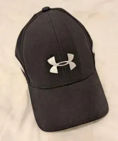 UNDER ARMOUR ブラック キャップ 刺繍ロゴ