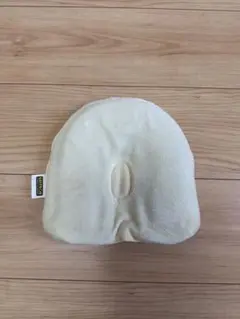 ベビー用ドーナツ型枕 クリーム色