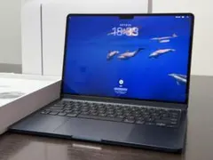 MacBook Air M2 256GB 8GB 充電1回 Office認証済のサムネイル