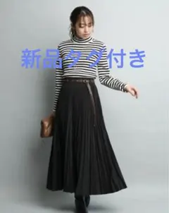 【最終値下げ】ジャスグリッティー　ベルト付き　プリーツスカート